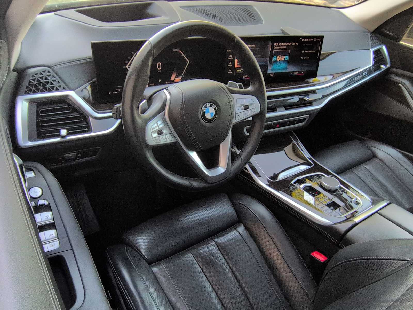 Thumbnail: 2023 BMW X7 - 10