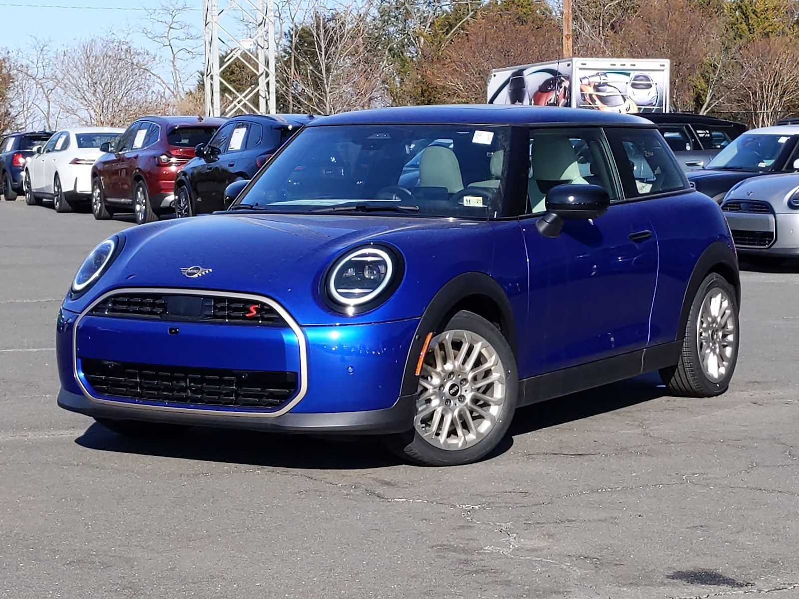 2025 MINI Cooper Hardtop S -
                  Sterling, VA