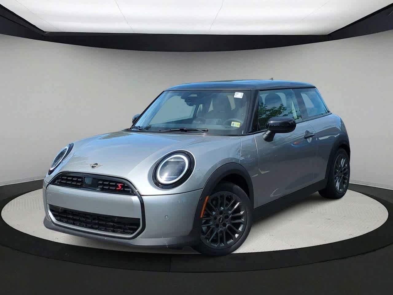 2025 MINI Cooper Hardtop S -
                  Sterling, VA