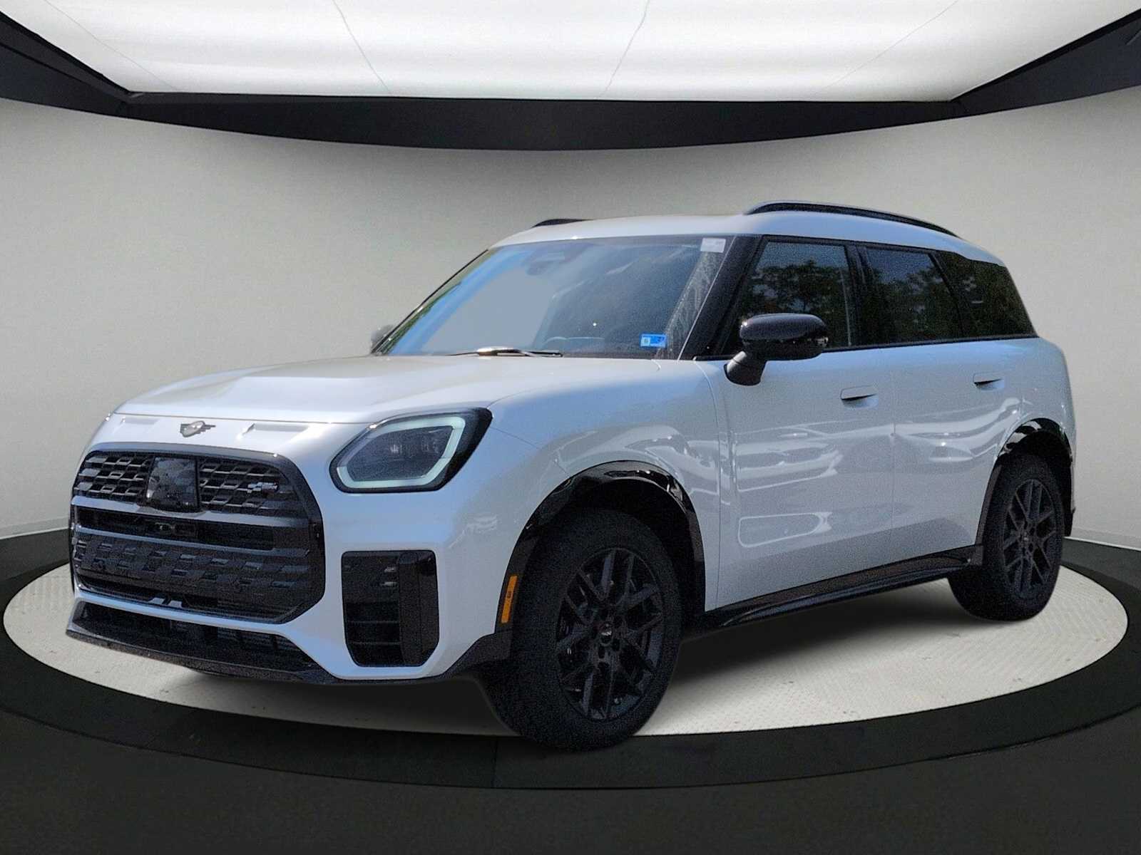 Thumbnail: 2027 MINI Cooper Countryman - 4