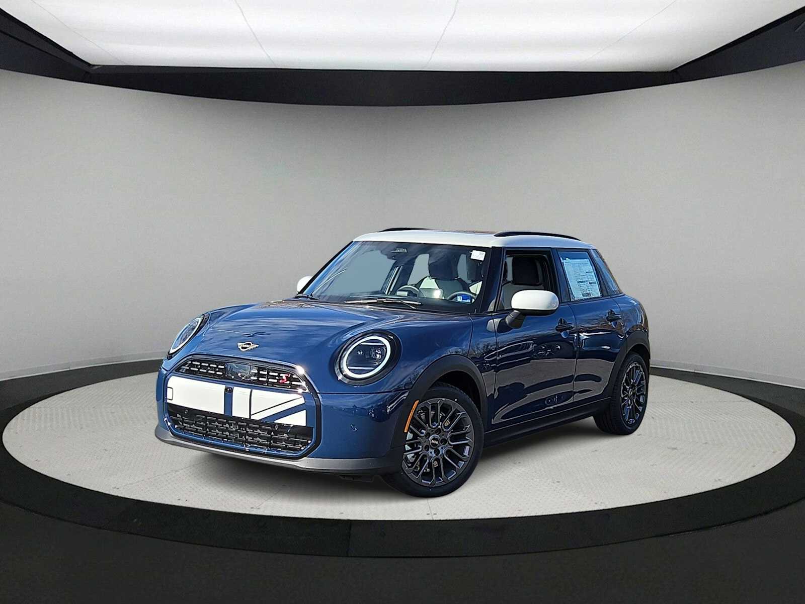 Thumbnail: 2026 MINI Cooper Hardtop - 1
