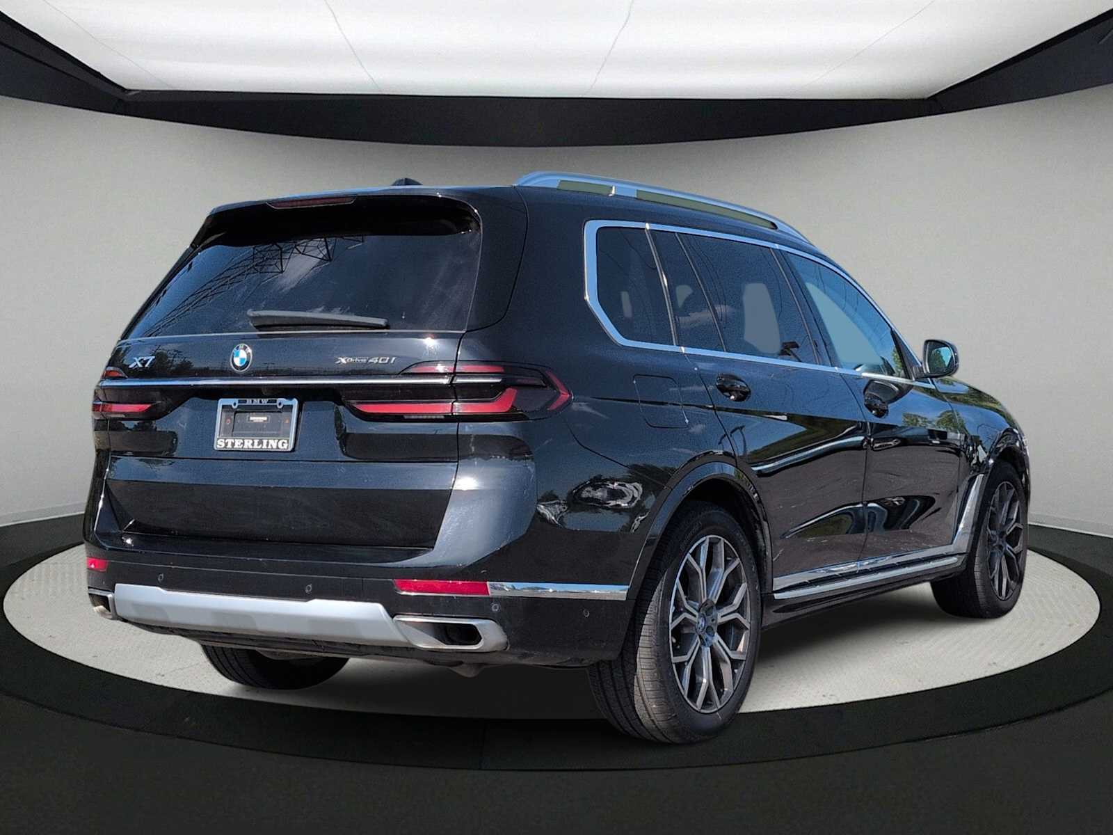 Thumbnail: 2023 BMW X7 - 8
