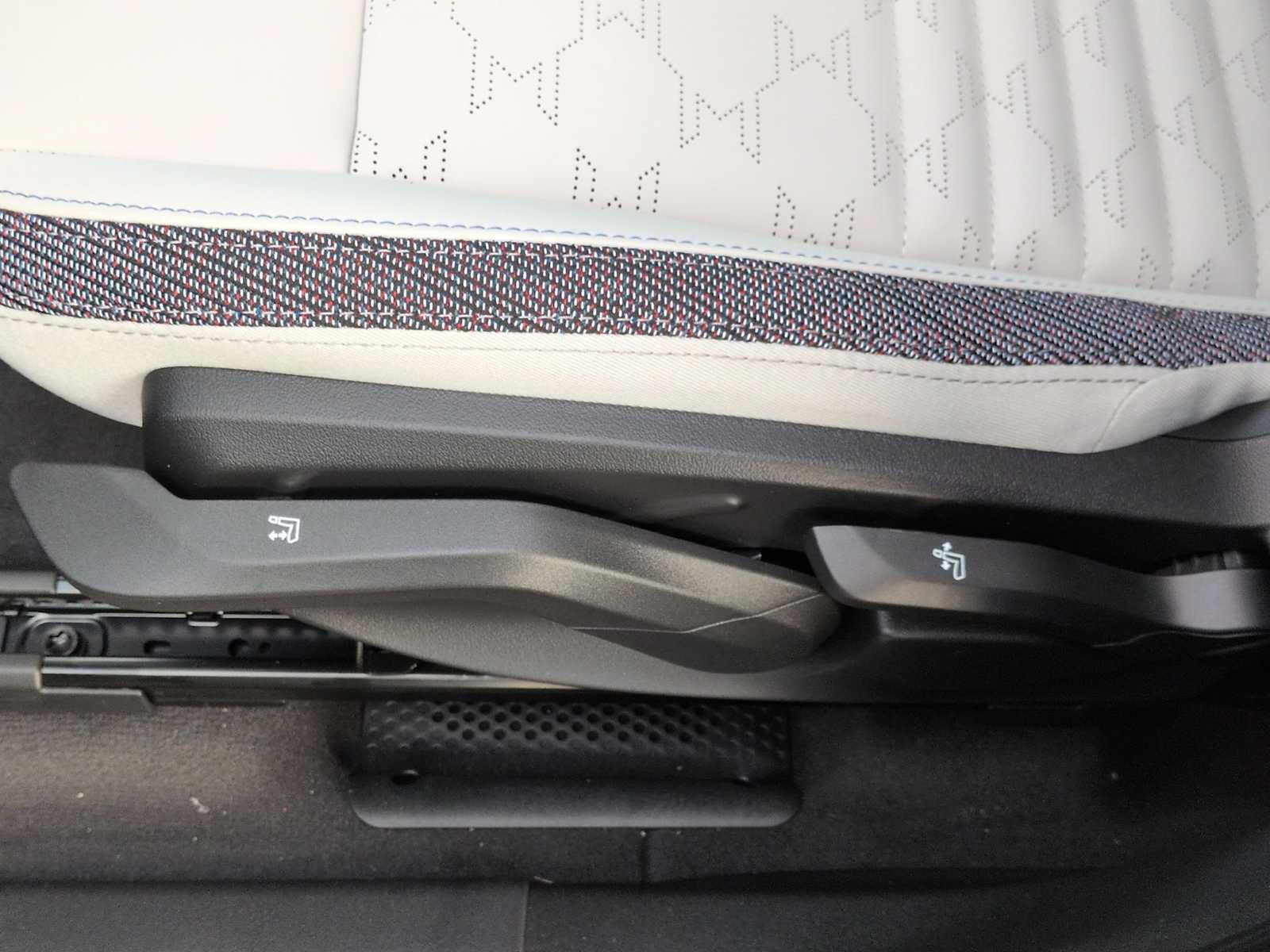 Thumbnail: 2026 MINI Cooper Countryman - 18