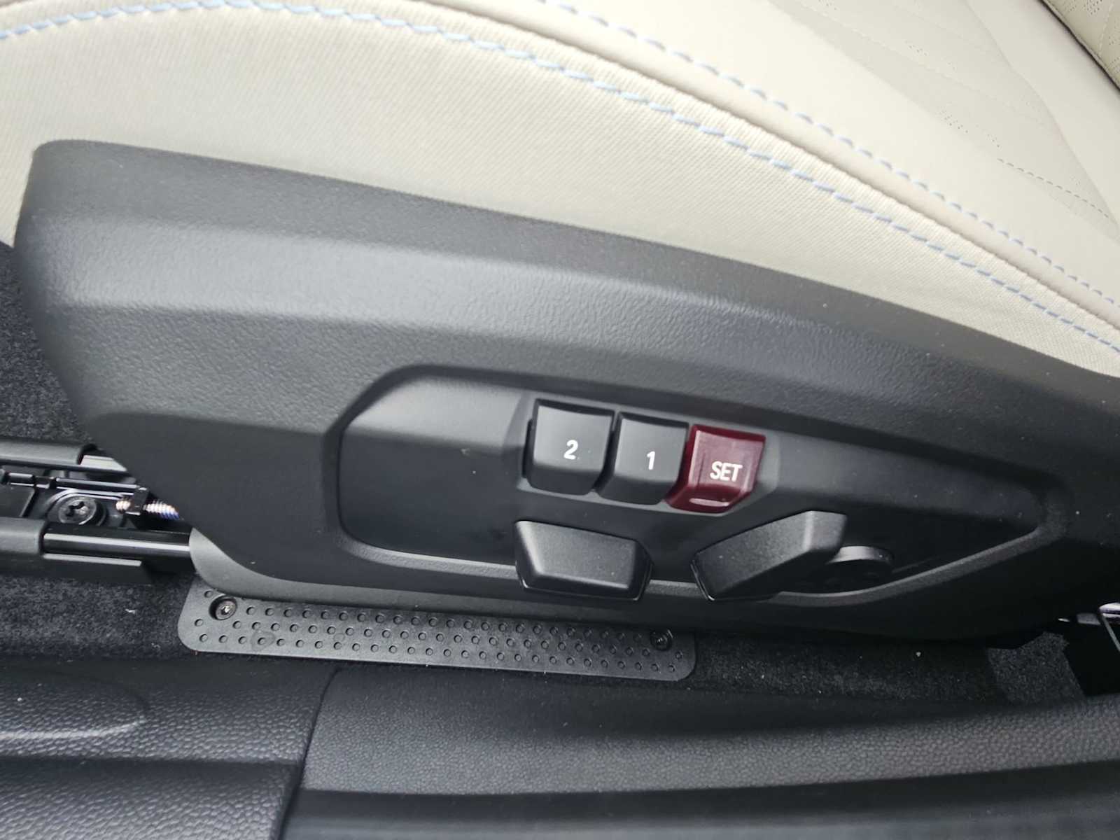 Thumbnail: 2026 MINI Cooper Hardtop - 17