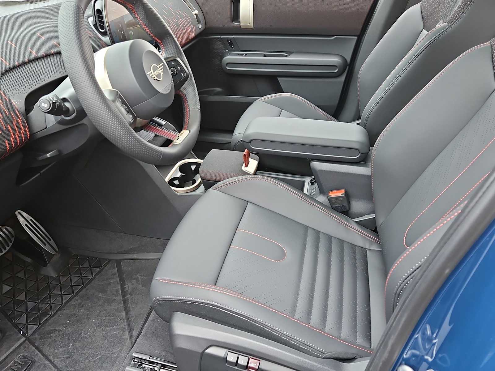 Thumbnail: 2026 MINI Cooper Countryman - 16