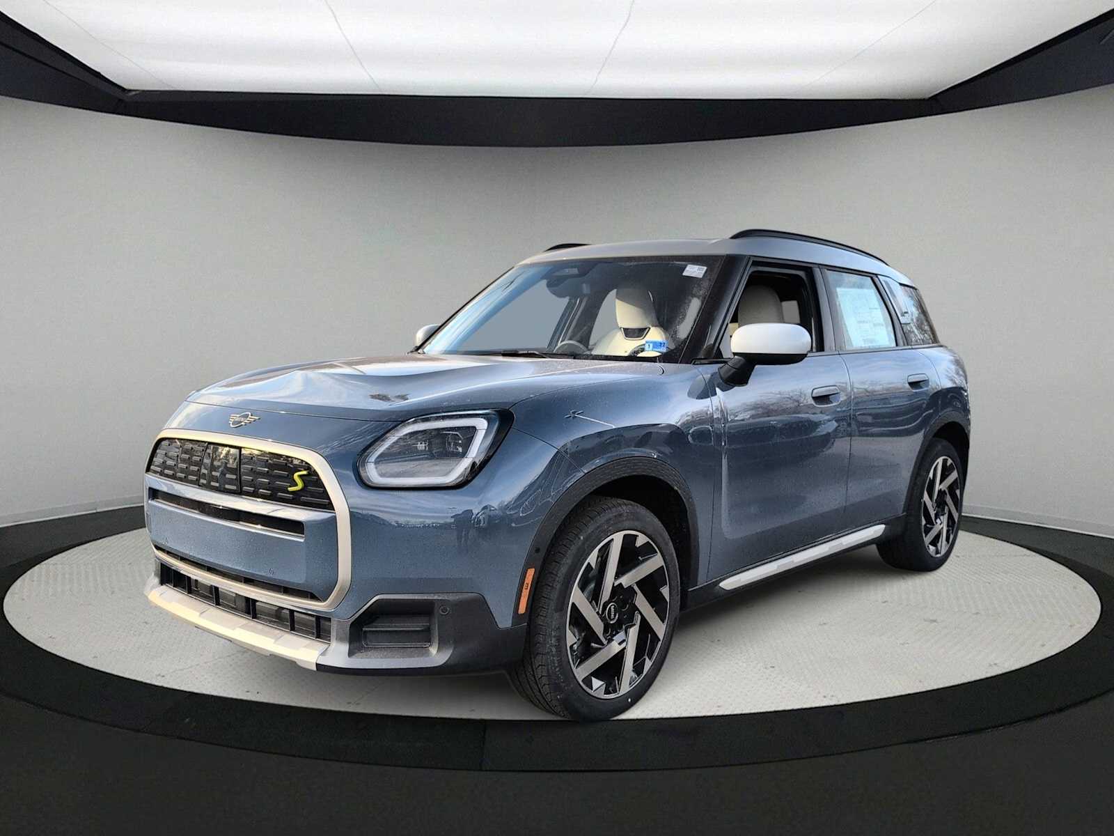 Thumbnail: 2026 MINI Cooper Countryman - 4
