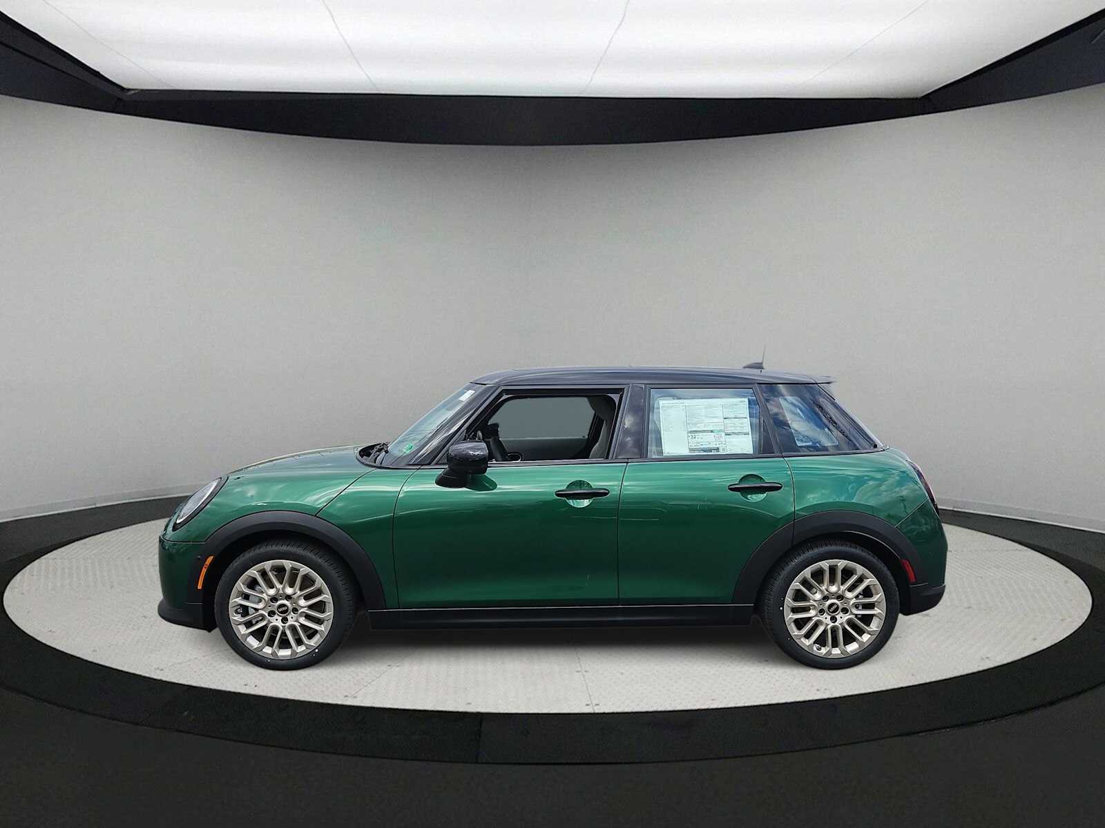 Thumbnail: 2026 MINI Cooper Hardtop - 5