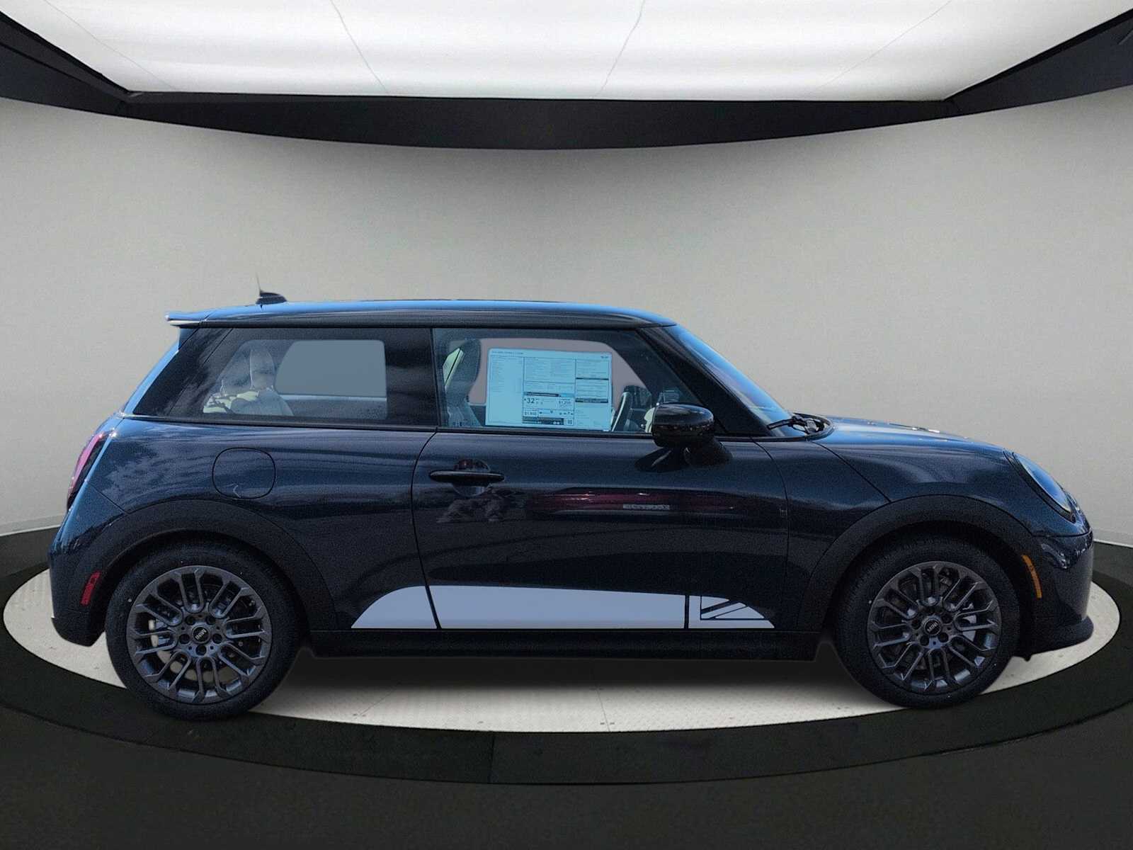 Thumbnail: 2026 MINI Cooper Hardtop - 9