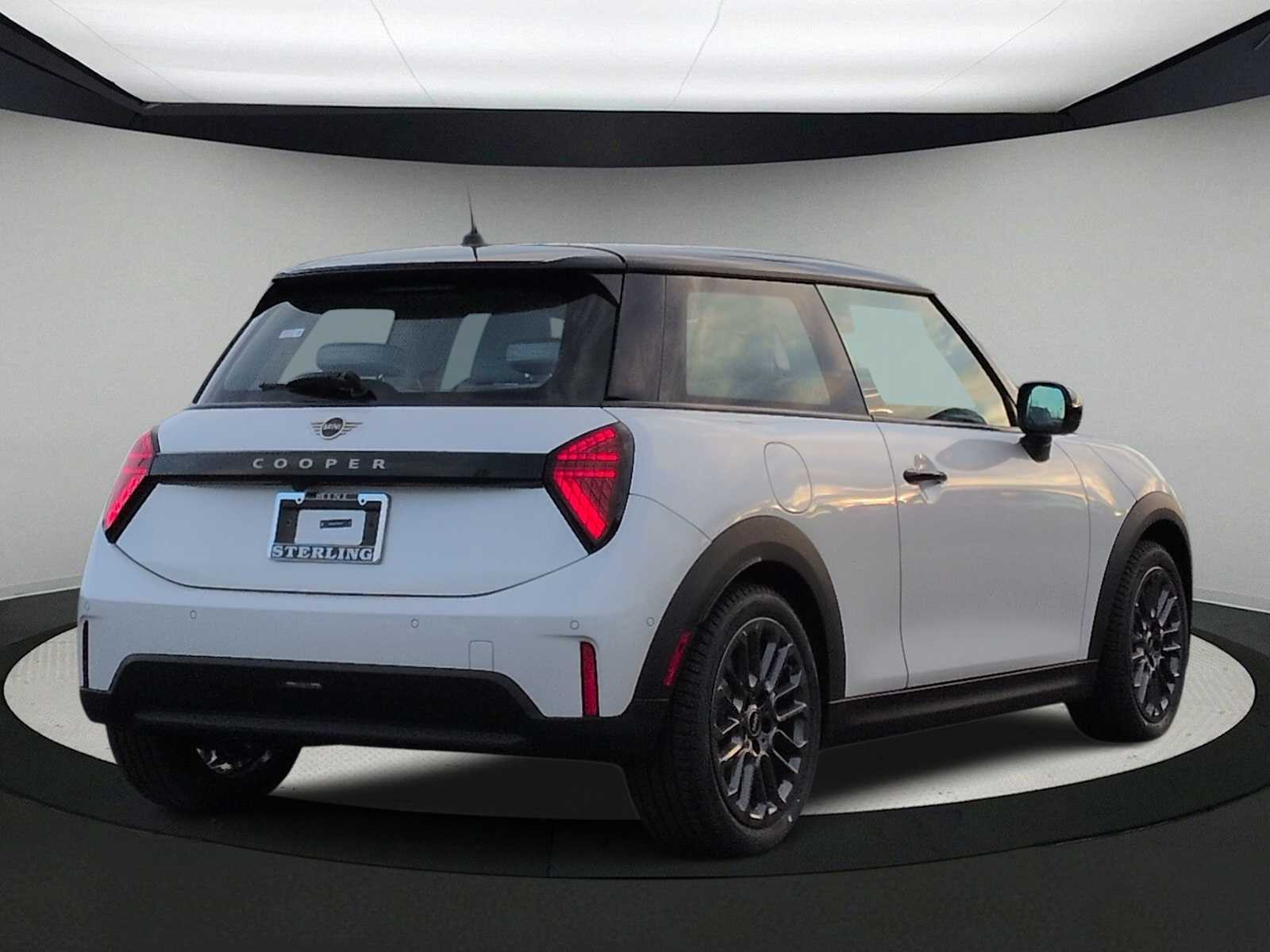 Thumbnail: 2026 MINI Cooper Hardtop - 8