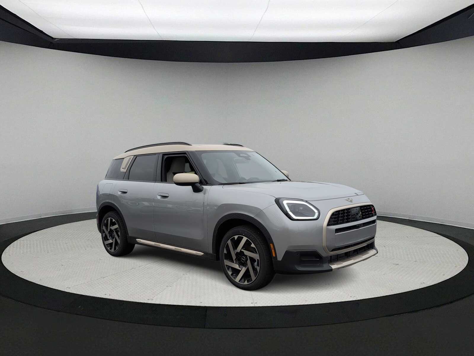 Thumbnail: 2026 MINI Cooper Countryman - 2