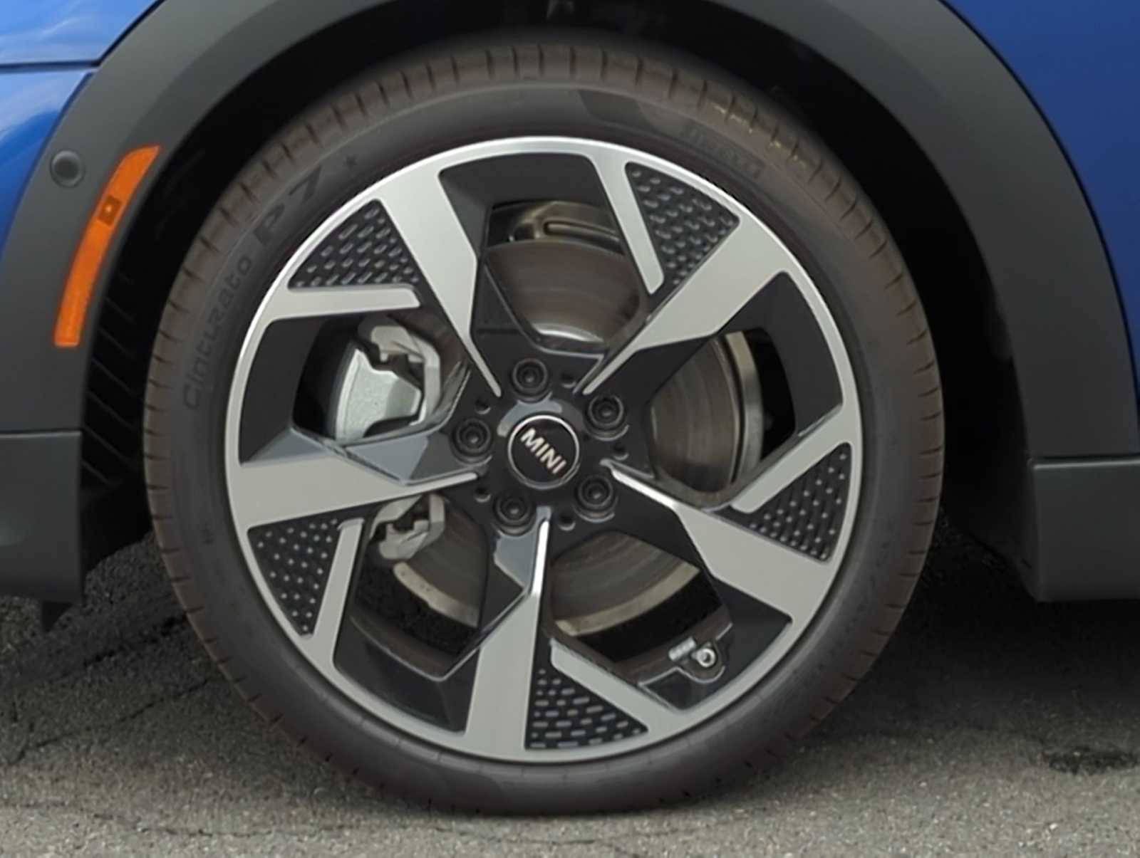 Thumbnail: 2025 MINI Cooper Hardtop - 13