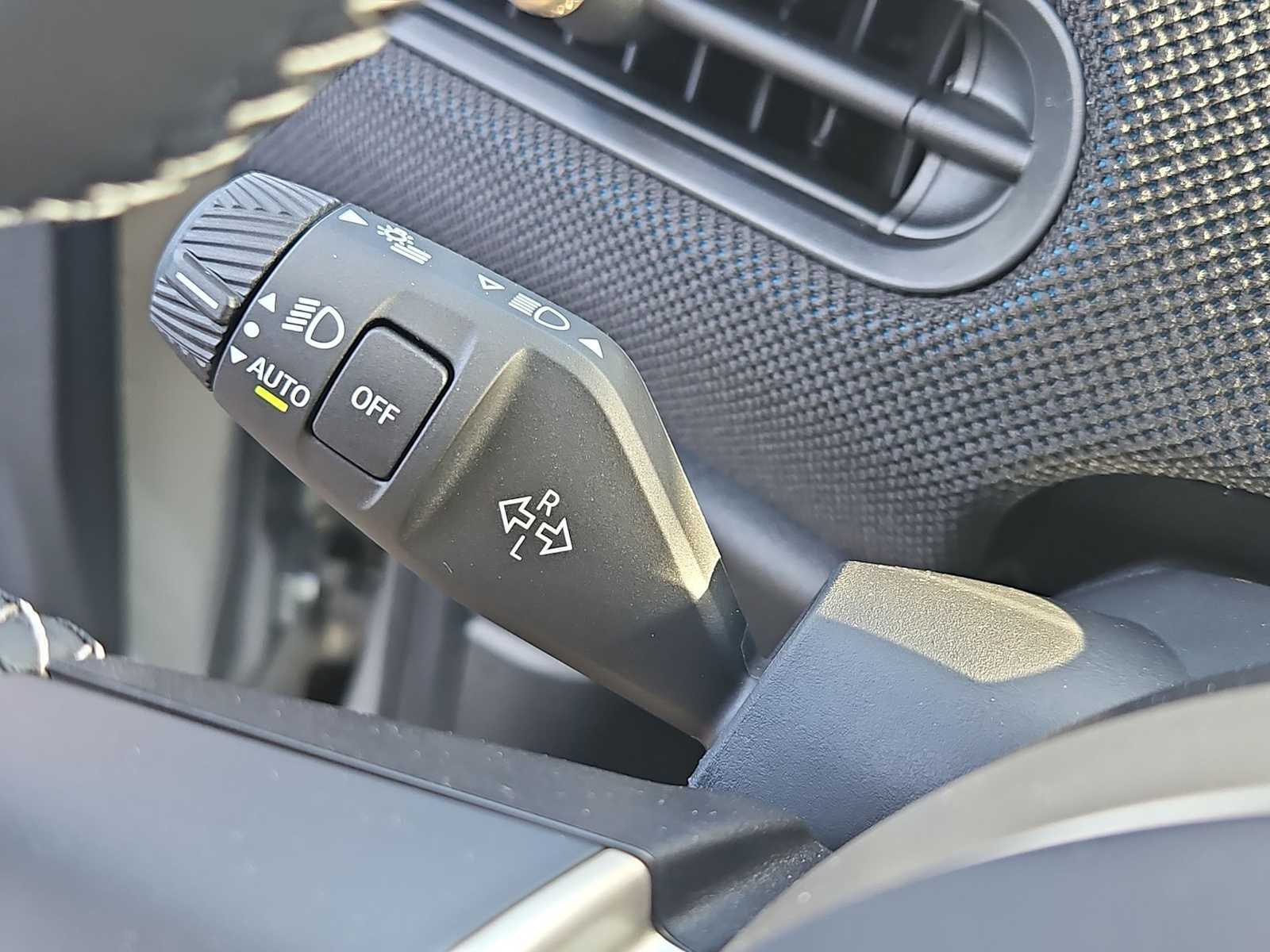 Thumbnail: 2026 MINI Cooper Hardtop - 25