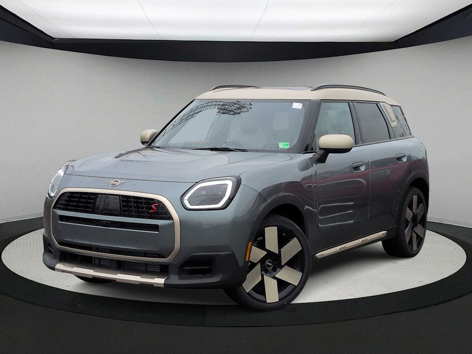 Thumbnail: 2026 MINI Cooper Countryman - 1