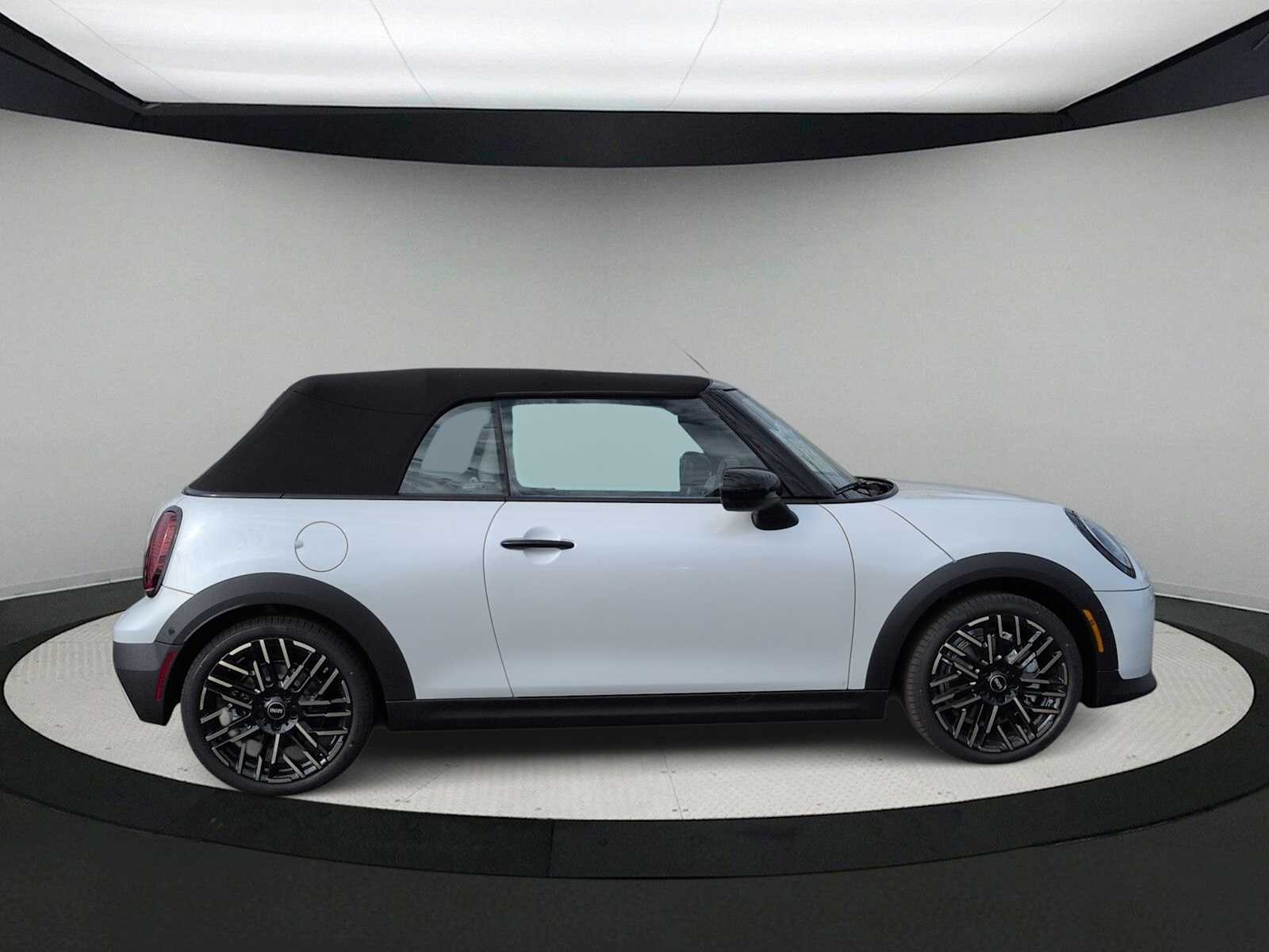 Thumbnail: 2026 MINI Cooper Convertible - 9