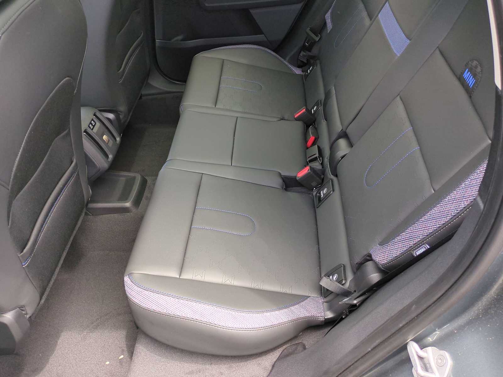 Thumbnail: 2025 MINI Cooper Countryman - 19