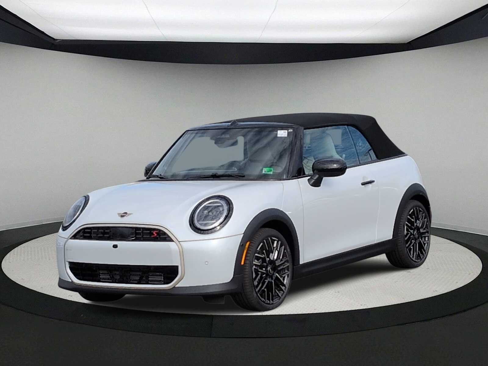 Thumbnail: 2026 MINI Cooper Convertible - 4