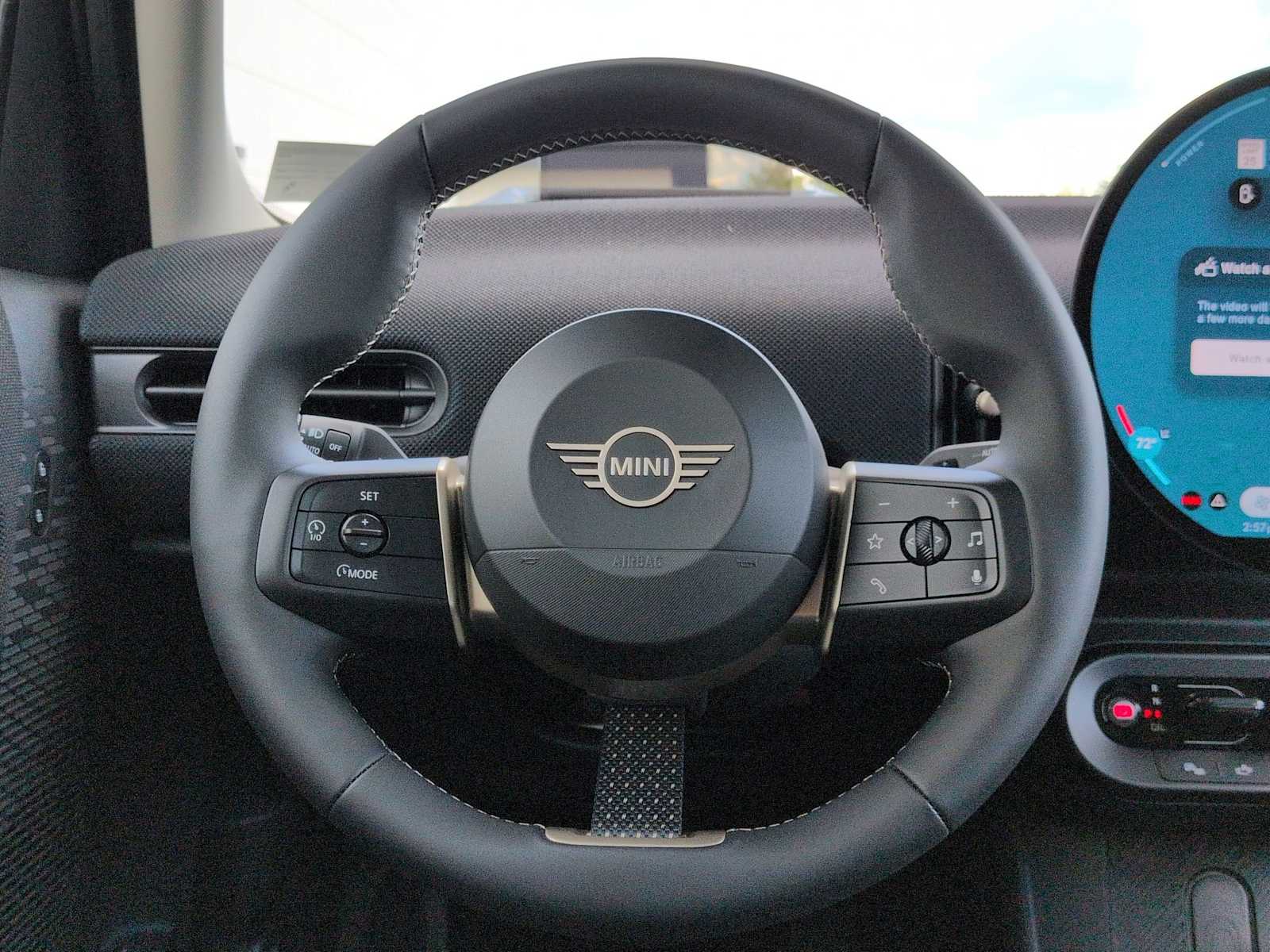 Thumbnail: 2026 MINI Cooper Hardtop - 25