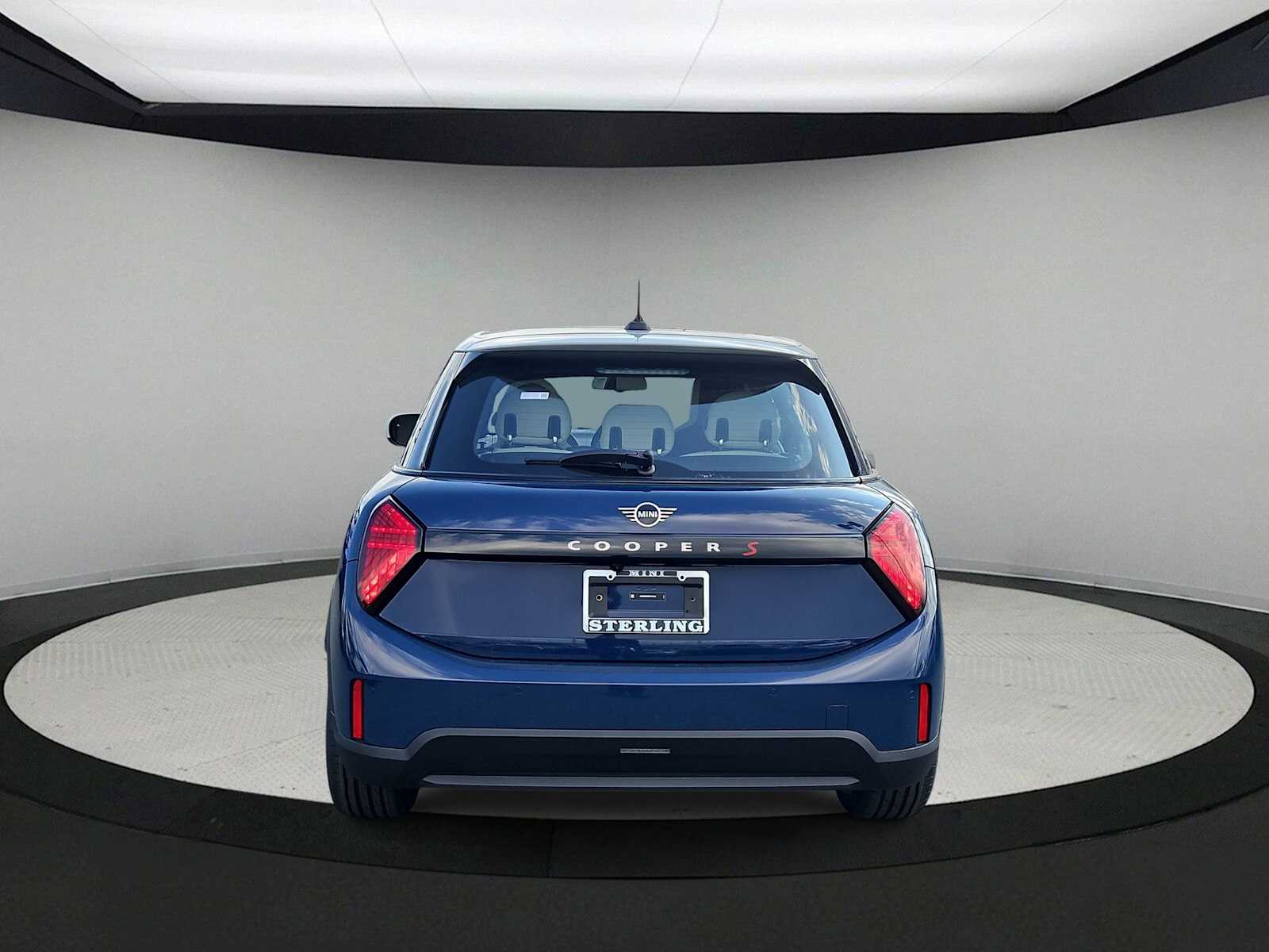 Thumbnail: 2026 MINI Cooper Hardtop - 7