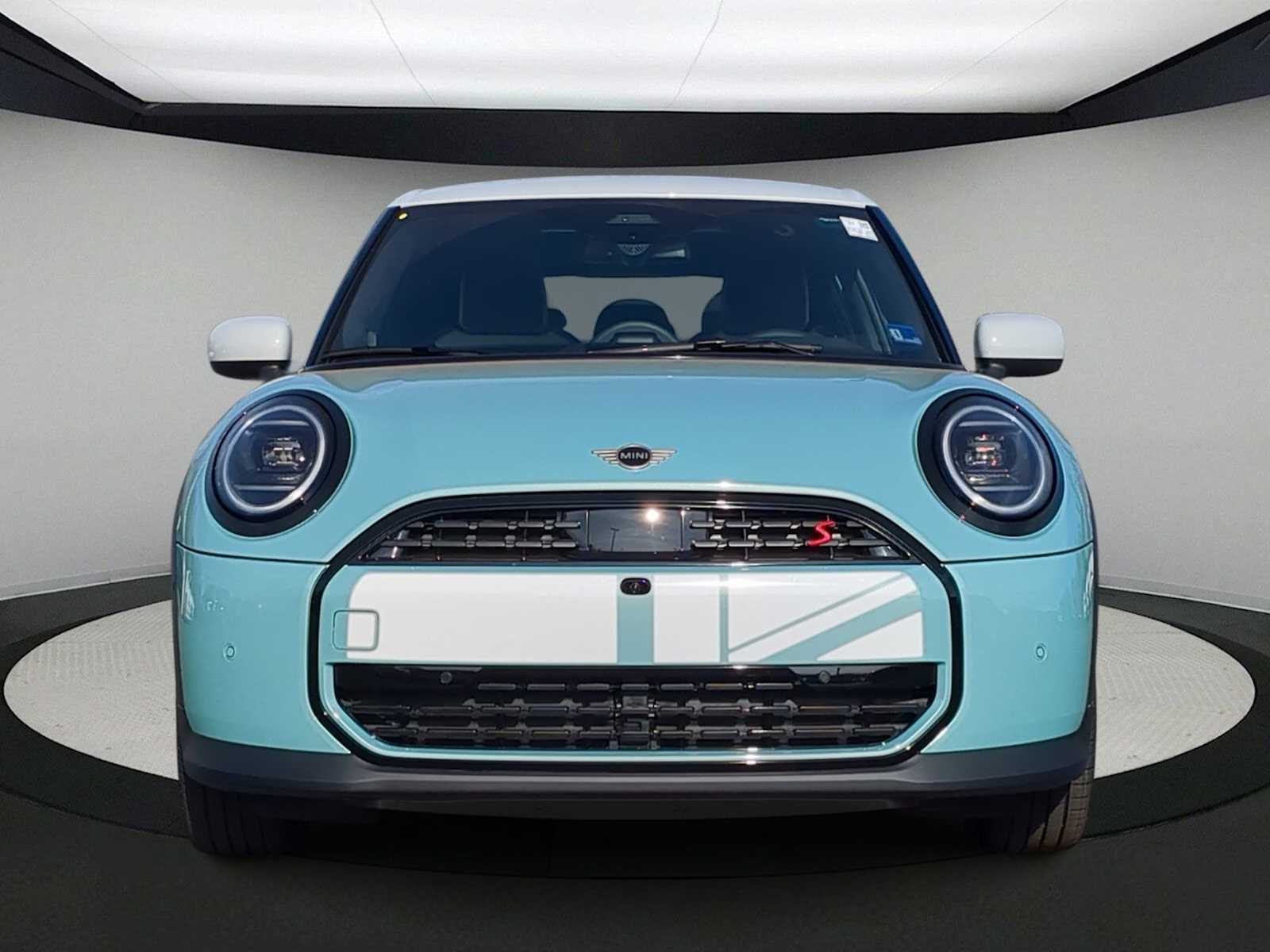 Thumbnail: 2026 MINI Cooper Hardtop - 3