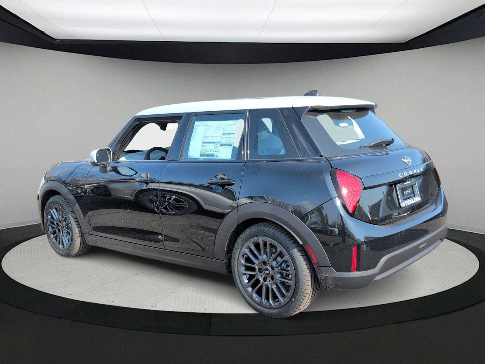 Thumbnail: 2026 MINI Cooper Hardtop - 6