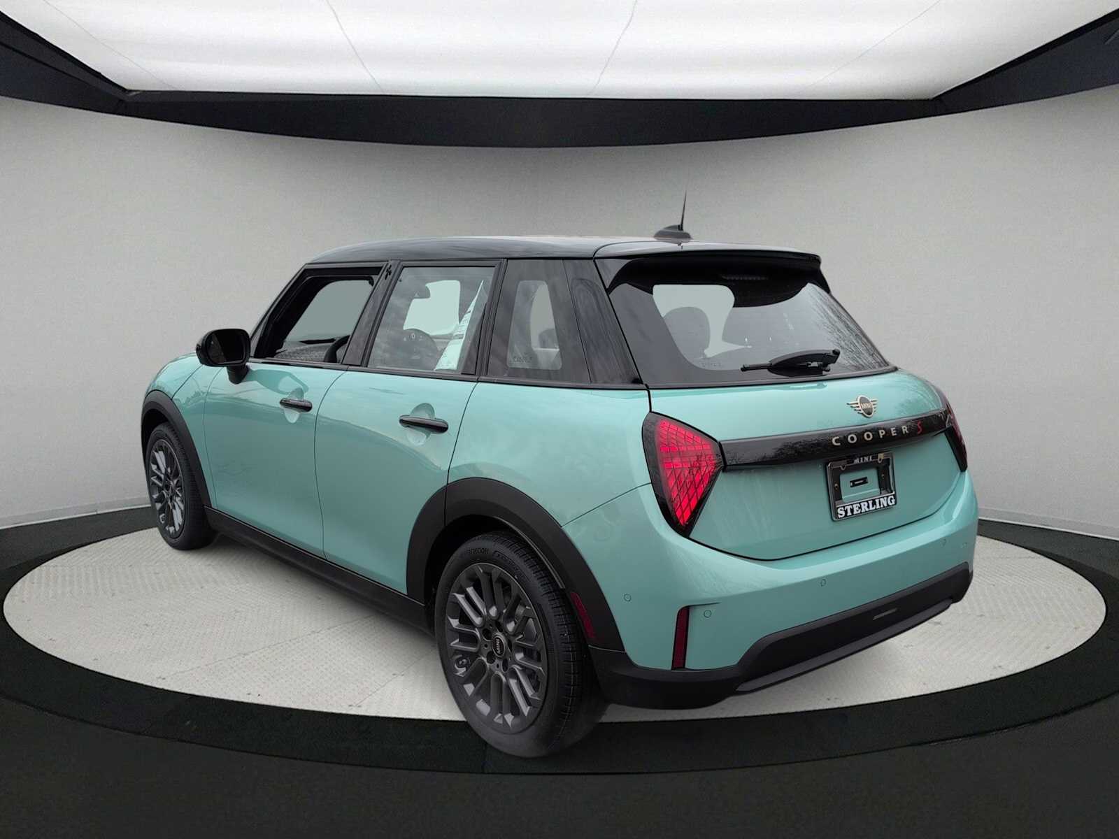 Thumbnail: 2026 MINI Cooper Hardtop - 6