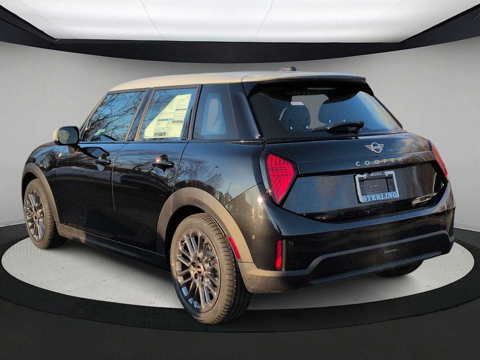 Thumbnail: 2026 MINI Cooper Hardtop - 6