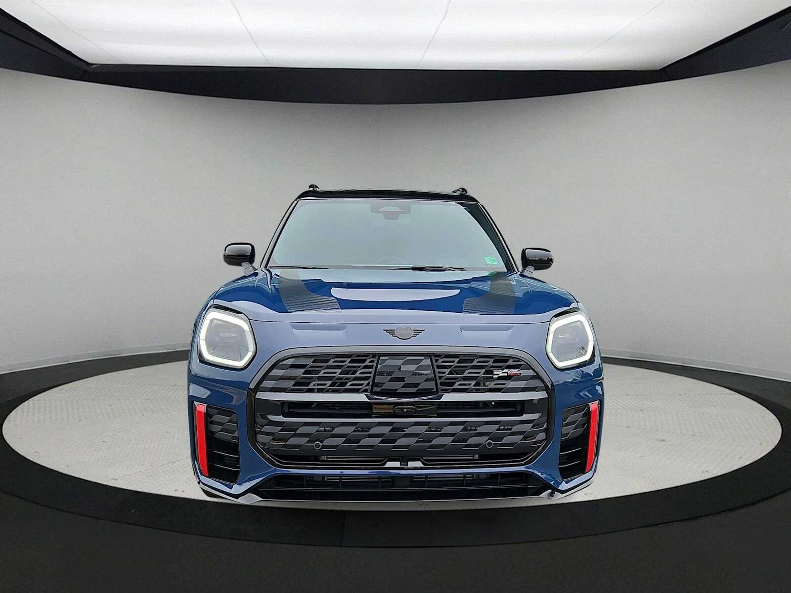 Thumbnail: 2026 MINI Cooper Countryman - 3