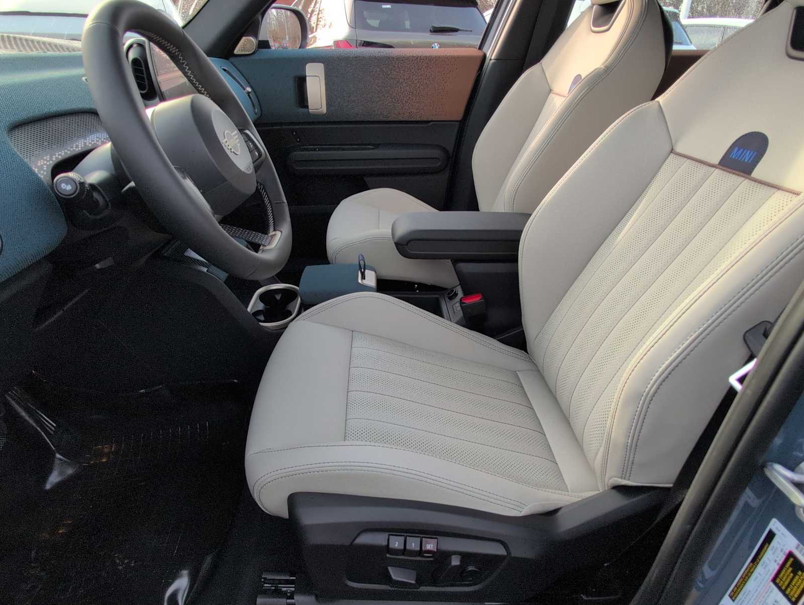 Thumbnail: 2026 MINI Cooper Countryman - 16