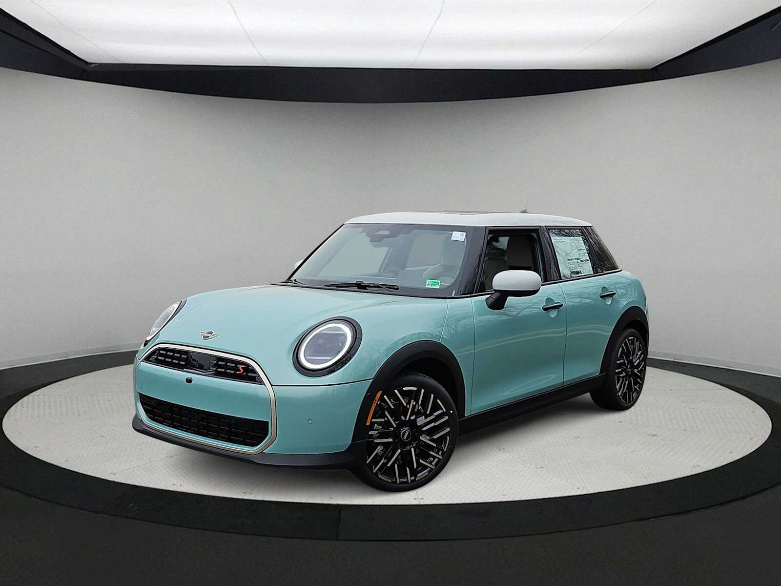 Thumbnail: 2026 MINI Cooper Hardtop - 1