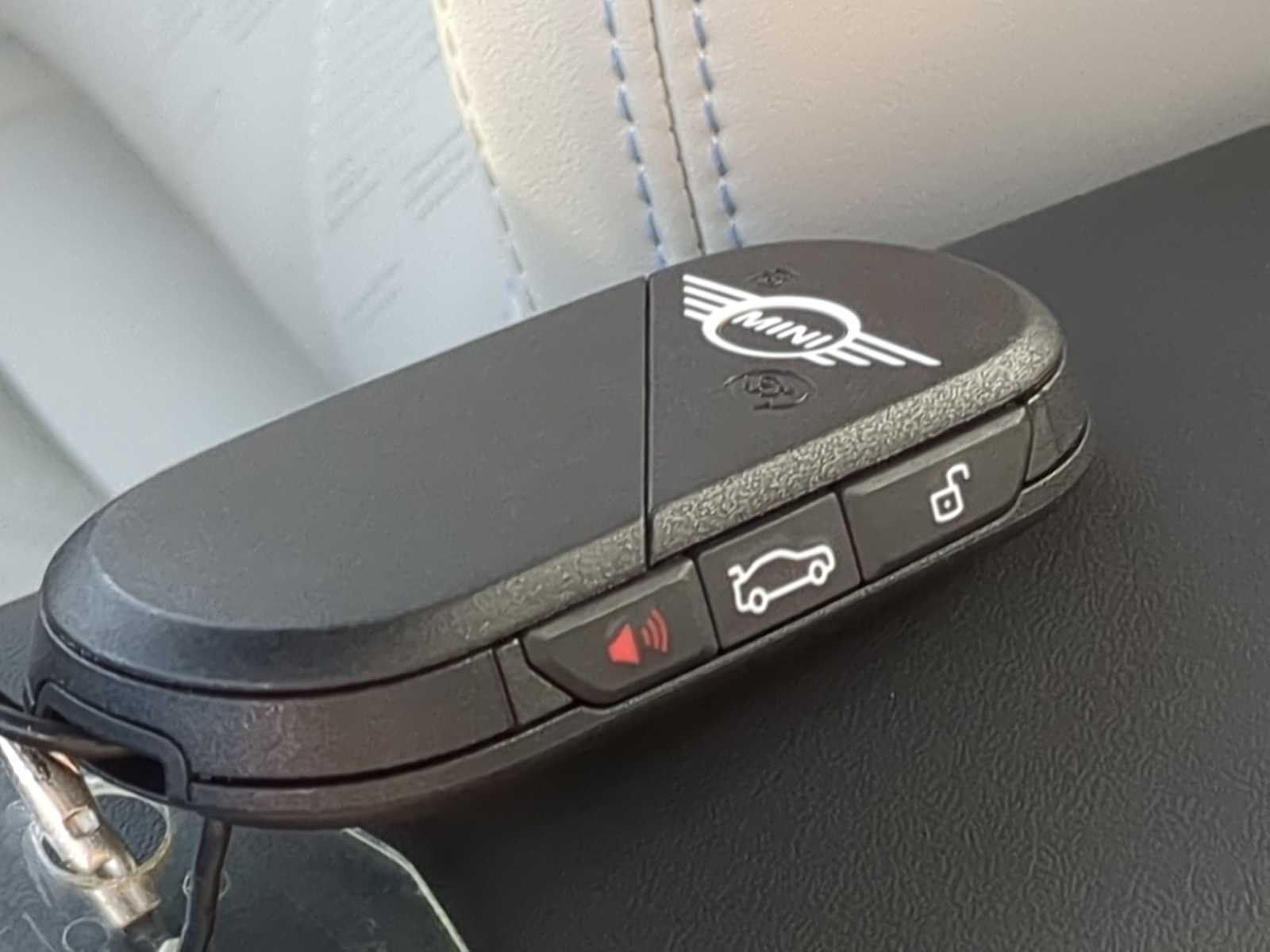 Thumbnail: 2026 MINI Cooper Hardtop - 38