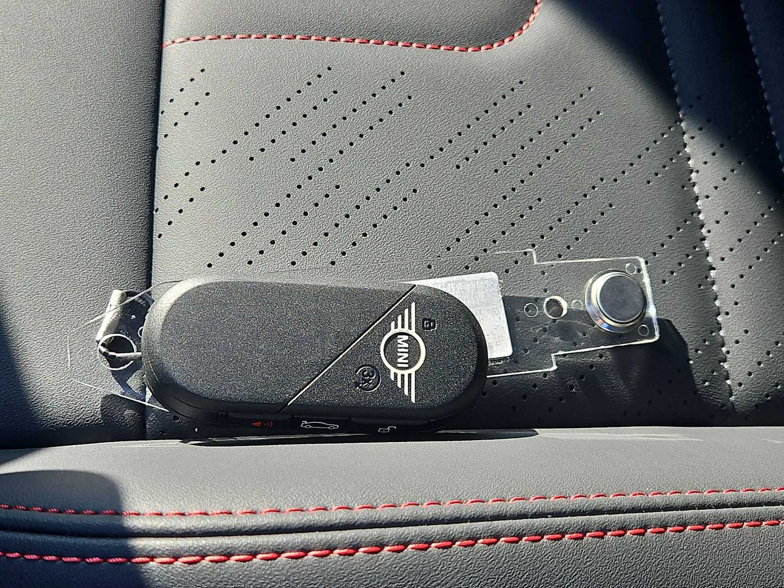 Thumbnail: 2026 MINI Cooper Countryman - 32