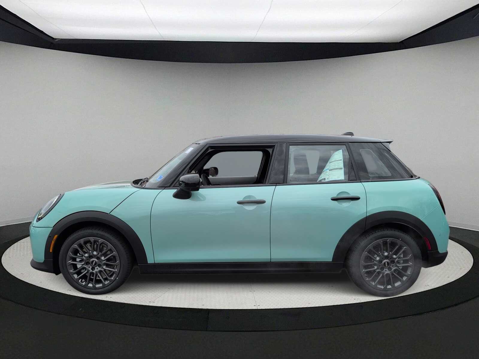 Thumbnail: 2026 MINI Cooper Hardtop - 5