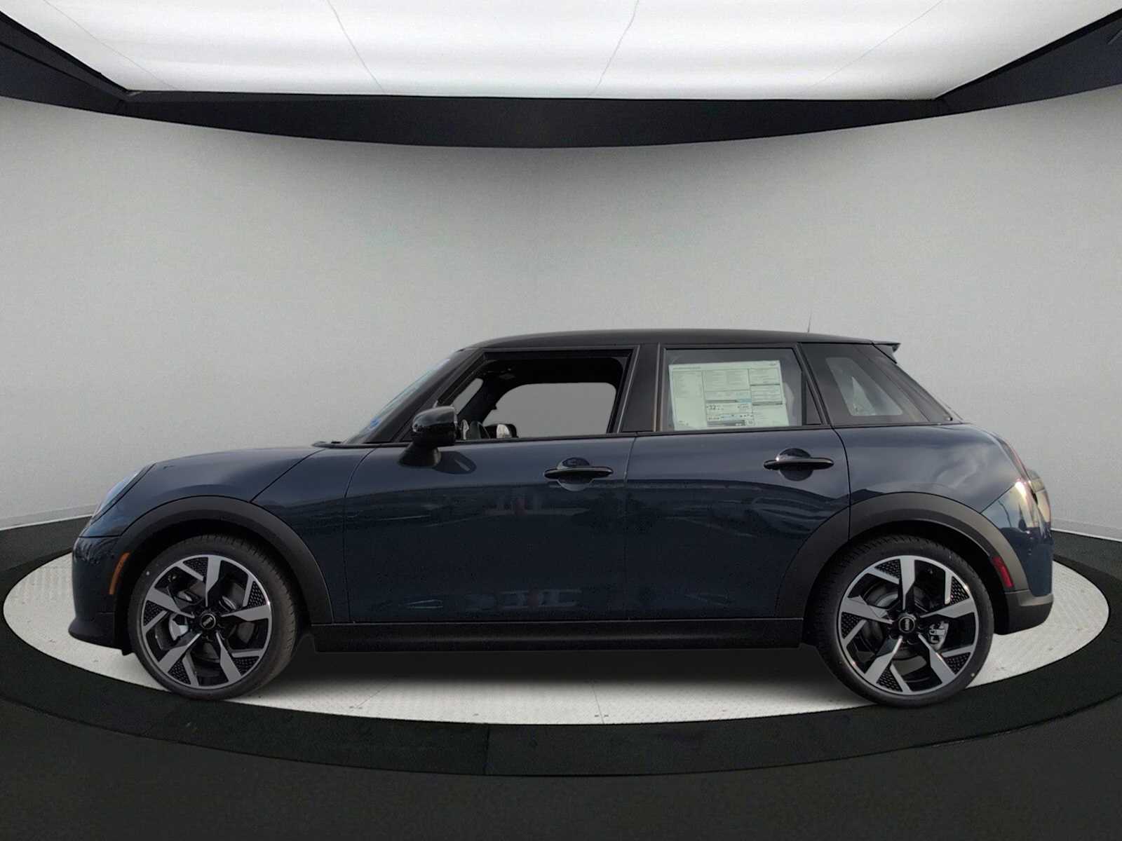 Thumbnail: 2026 MINI Cooper Hardtop - 5