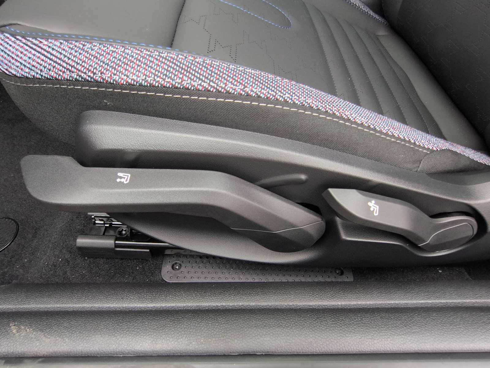 Thumbnail: 2026 MINI Cooper Hardtop - 18