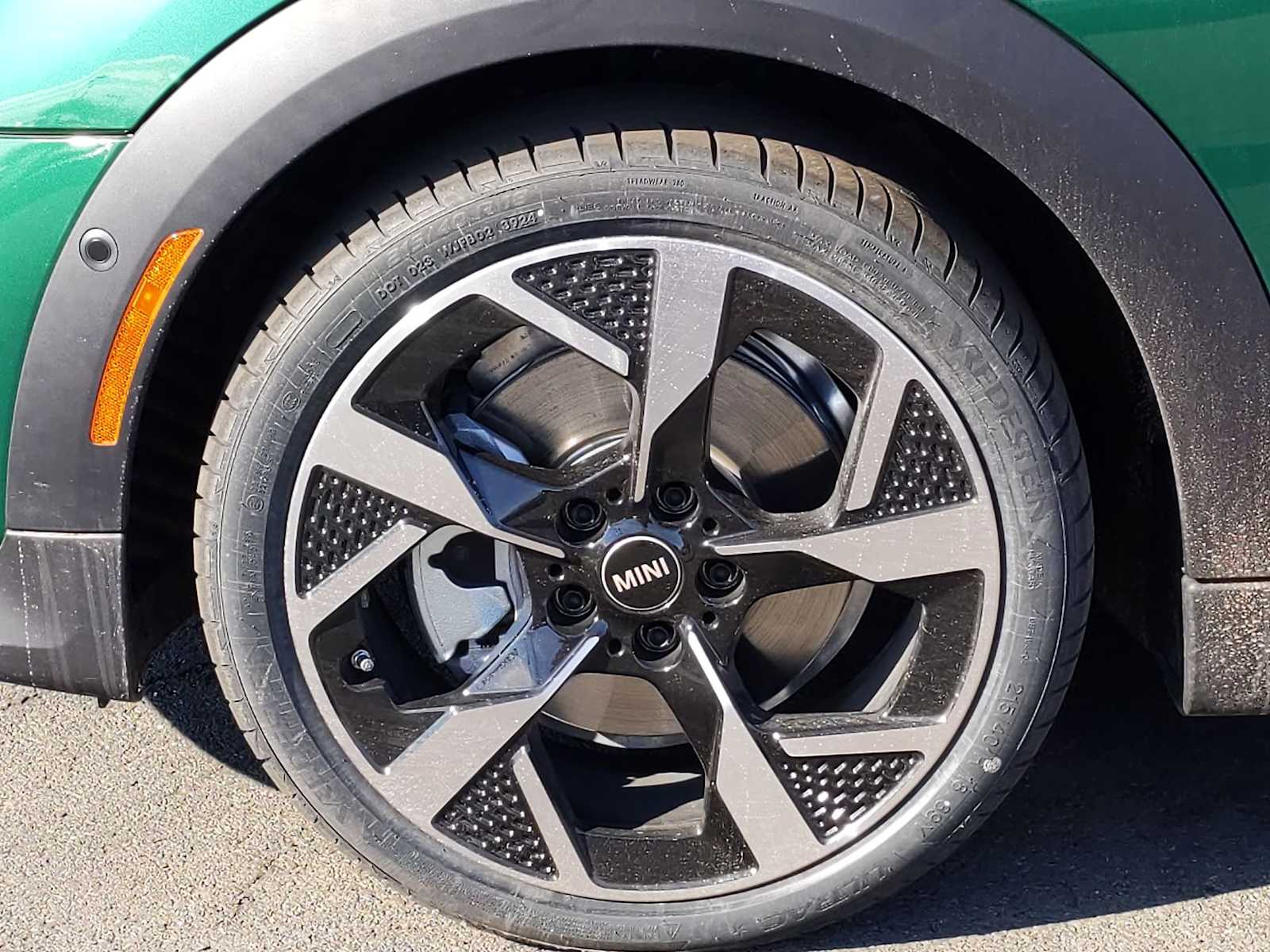 Thumbnail: 2025 MINI Cooper Hardtop - 13