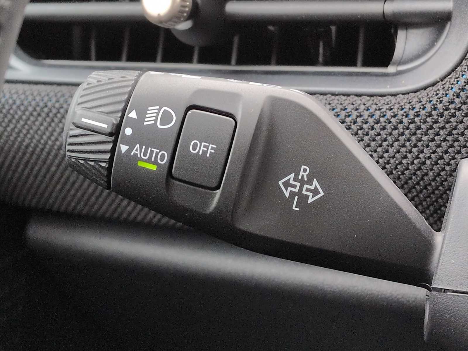 Thumbnail: 2026 MINI Cooper Hardtop - 27