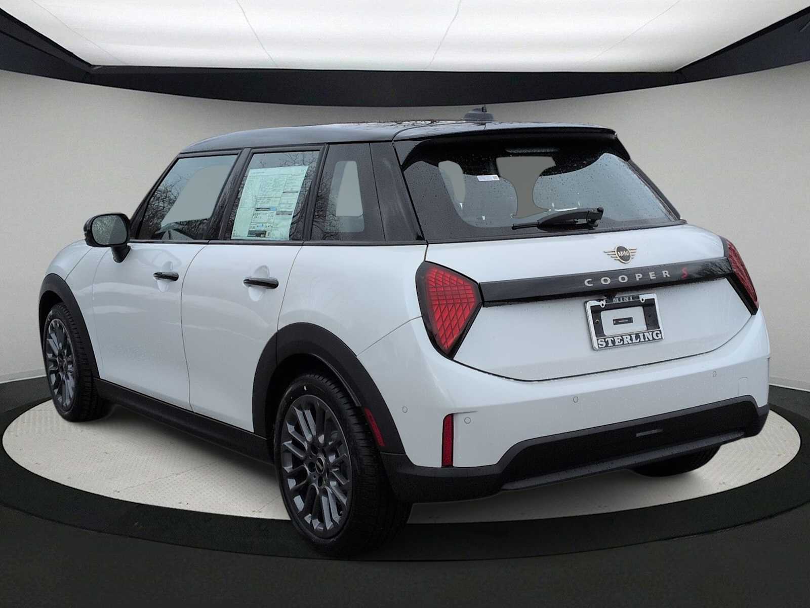 Thumbnail: 2026 MINI Cooper Hardtop - 6
