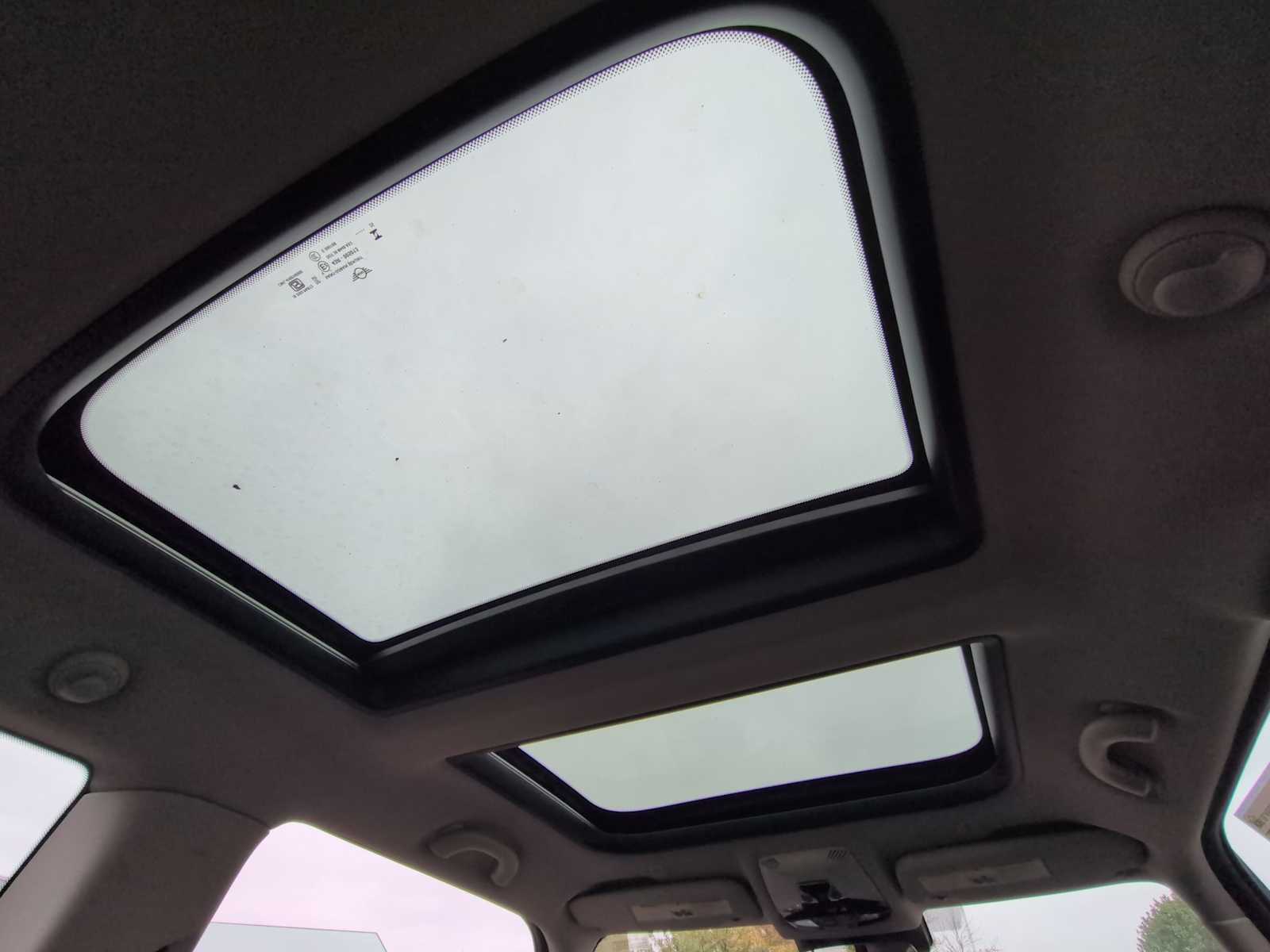 Thumbnail: 2026 MINI Cooper Hardtop - 23