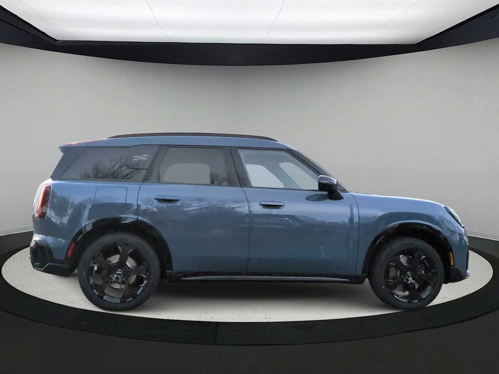 Thumbnail: 2026 MINI Cooper Countryman - 9