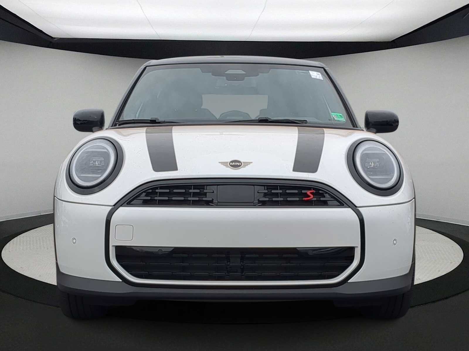 Thumbnail: 2026 MINI Cooper Hardtop - 3