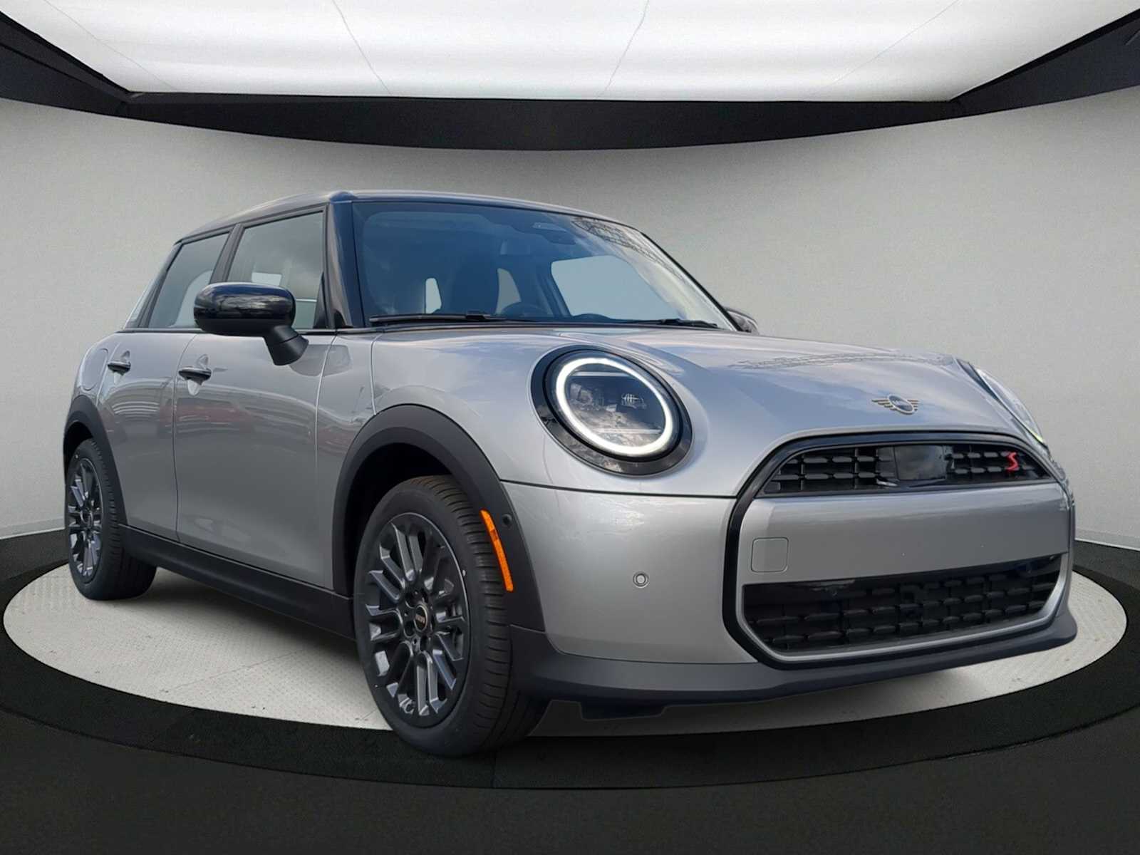 Thumbnail: 2026 MINI Cooper Hardtop - 2