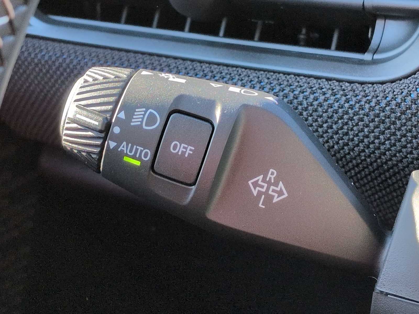 Thumbnail: 2026 MINI Cooper Hardtop - 27