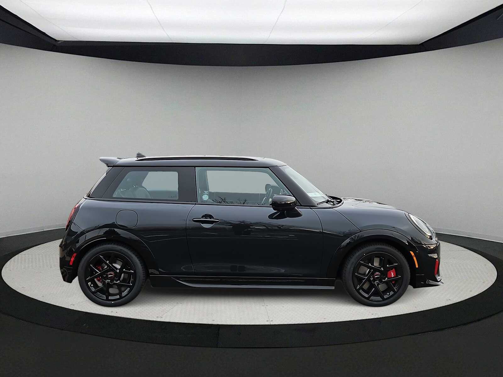 Thumbnail: 2026 MINI Cooper Hardtop - 9