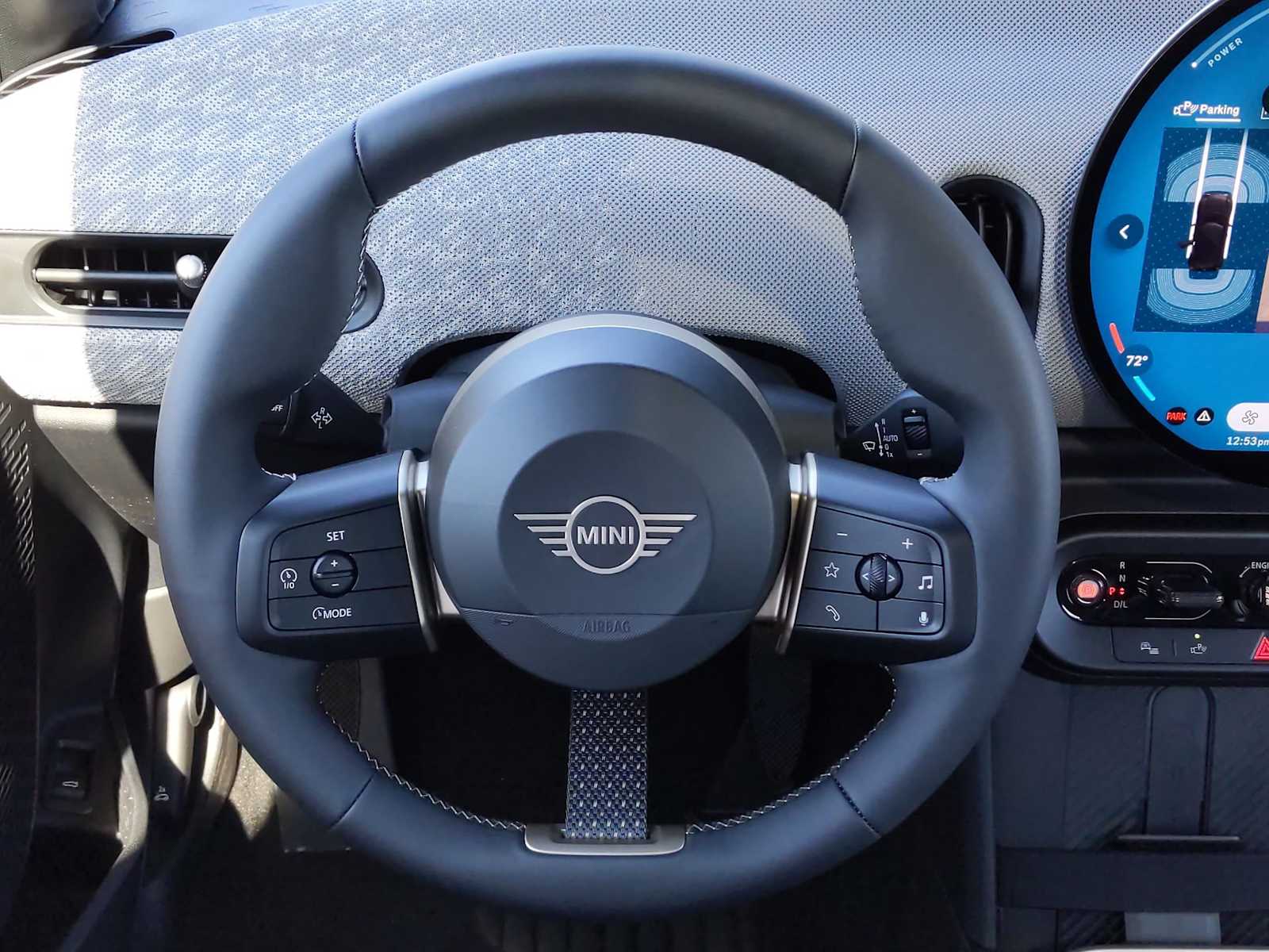 Thumbnail: 2025 MINI Cooper Hardtop - 24