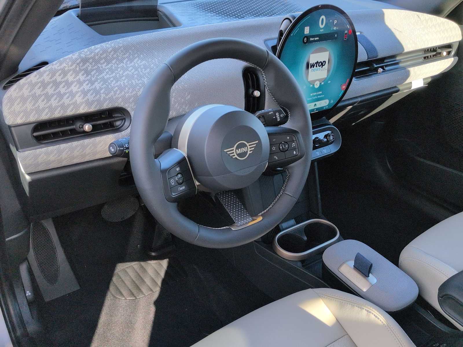 Thumbnail: 2026 MINI Cooper Hardtop - 15