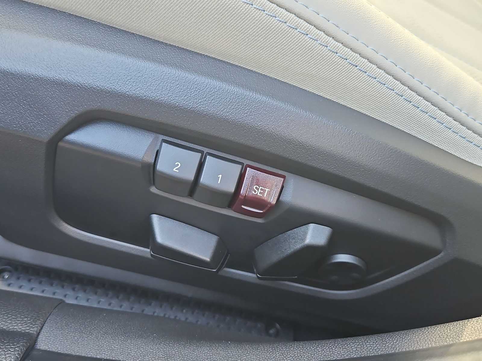 Thumbnail: 2026 MINI Cooper Hardtop - 16