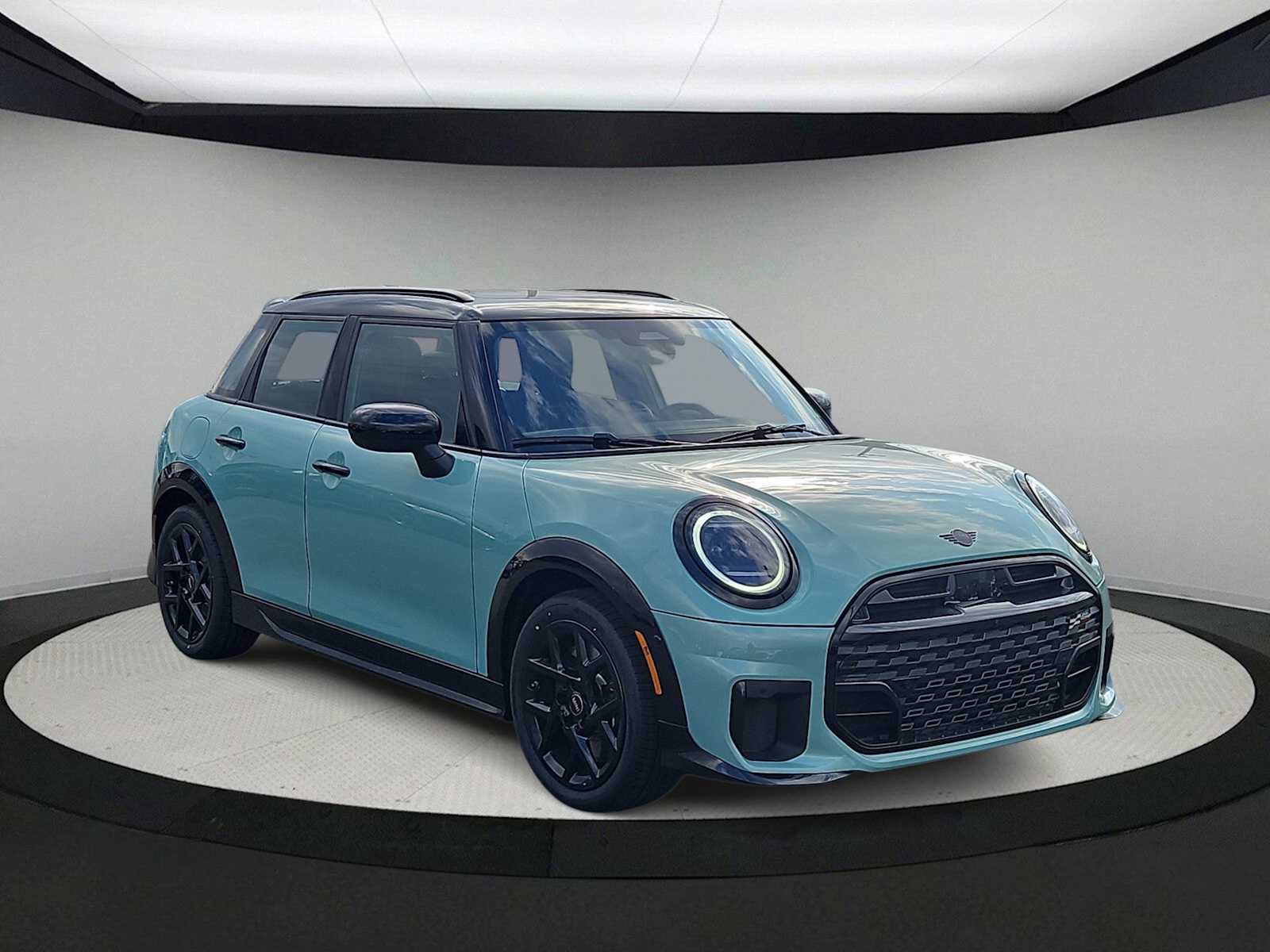 Thumbnail: 2026 MINI Cooper Hardtop - 2