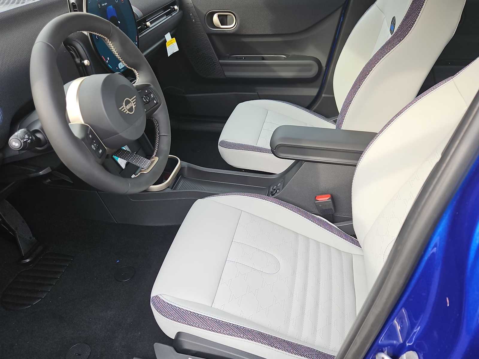 Thumbnail: 2026 MINI Cooper Hardtop - 15