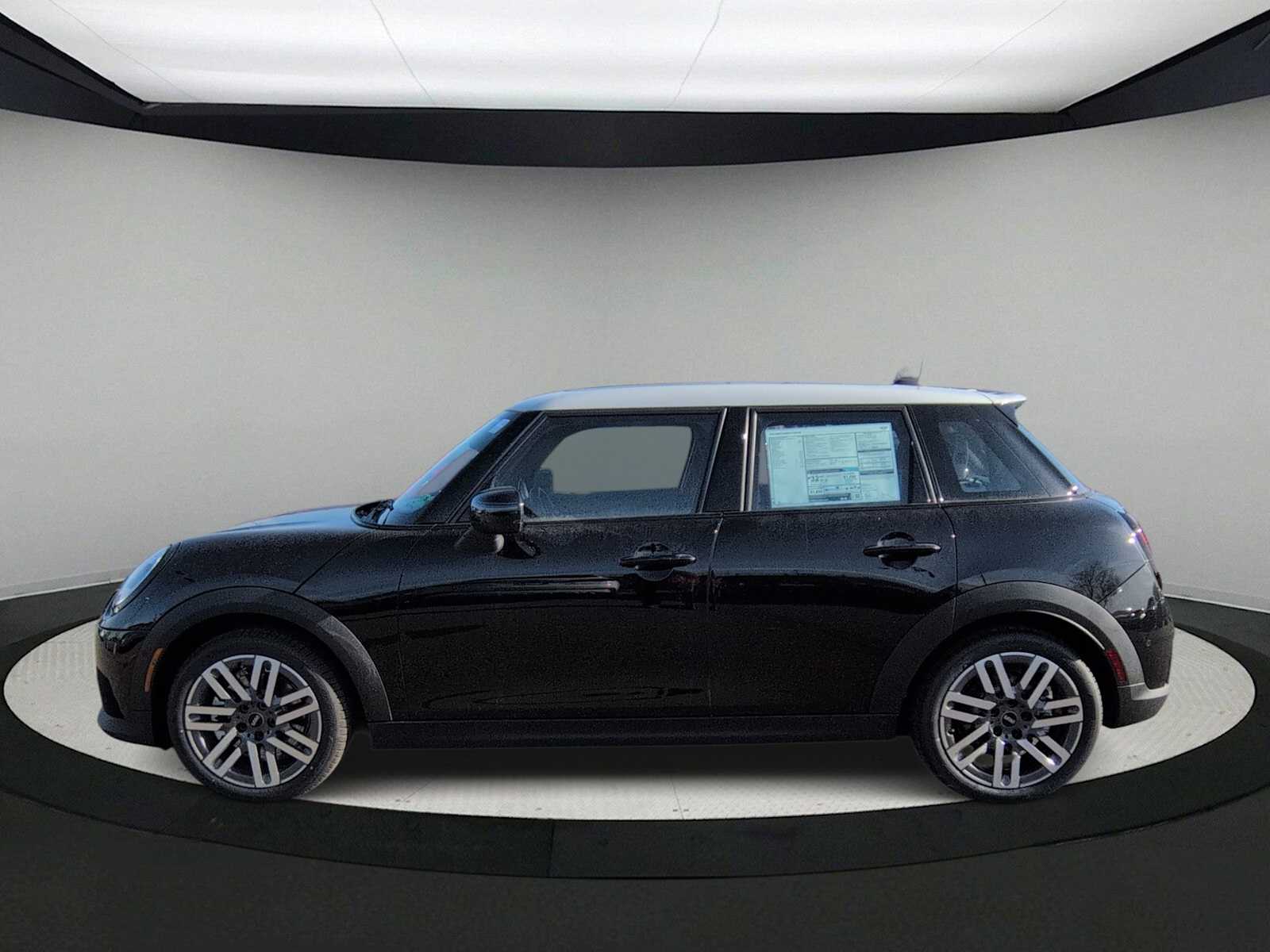 Thumbnail: 2026 MINI Cooper Hardtop - 5