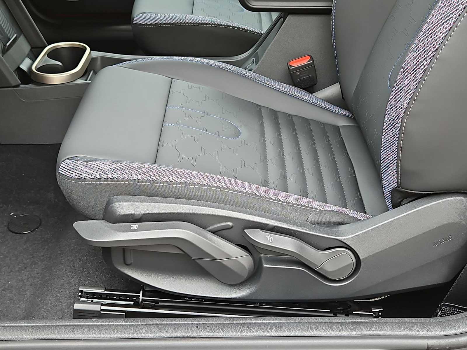 Thumbnail: 2026 MINI Cooper Convertible - 18